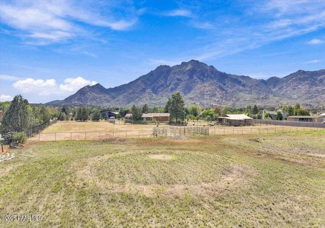 Photo 1 of Land for sale at 8970 N Tabletop Ln, Prescott, AZ 86305 | MLS# 1085586 | Listing updated on 2026-10-09