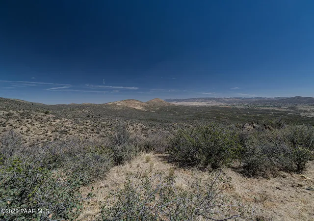 Photo 3 of Land for sale at 0j Bullhorn, Mayer, AZ 86333 | MLS# 1085537 | Listing updated on 2026-10-08