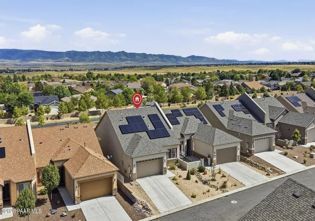 Photo 3 of Townhouse for sale at 5613 N Teaberry Ln #11, Prescott Valley, AZ 86314 | MLS# 1085582 | Listing updated on 2026-10-09