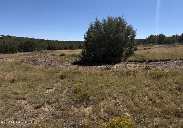 Photo 4 of Land for sale at 33571 W Cobre Cir, Seligman, AZ 86337 | MLS# 1085564 | Listing updated on 2026-10-08