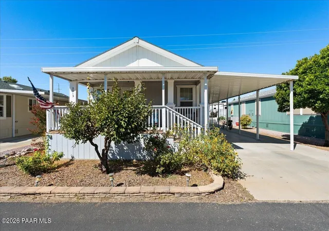Manufactured home for sale at 11250 E State Route 69 #2213, Dewey, AZ 86327 | MLS# 1085604