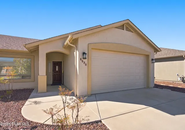 Photo 2 of Single family home for sale at 6625 E Barrington Ave, Prescott Valley, AZ 86314 | MLS# 1085614 | Listing updated on 2026-10-10