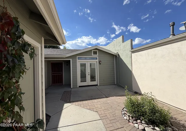 Photo 4 of Townhouse for sale at 3347 Iris Ln, Prescott, AZ 86305 | MLS# 1085611 | Listing updated on 2026-10-10