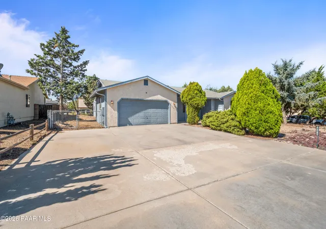 Photo 2 of Single family home for sale at 6174 N Buckboard Dr, Prescott Valley, AZ 86314 | MLS# 1085628 | Listing updated on 2026-10-10