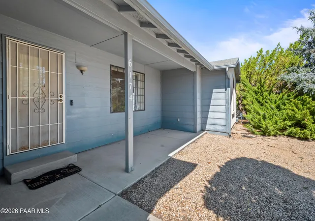 Photo 4 of Single family home for sale at 6174 N Buckboard Dr, Prescott Valley, AZ 86314 | MLS# 1085628 | Listing updated on 2026-10-10