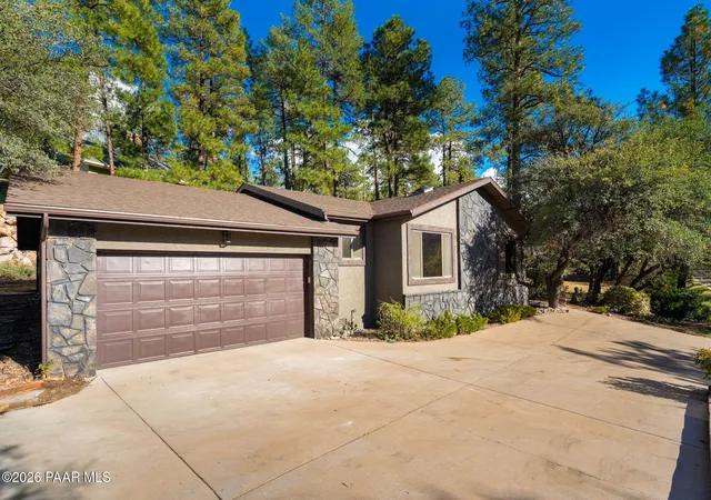 Photo 1 of Single family home for sale at 1270 Coyote Rd, Prescott, AZ 86303 | MLS# 1085635 | Listing updated on 2026-10-10