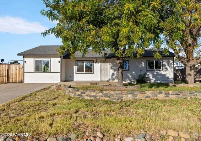 Photo 3 of Single family home for sale at 3120 E Princess Ln, Prescott Valley, AZ 86314 | MLS# 1085636 | Listing updated on 2026-10-11