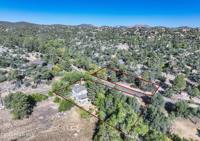 Photo 3 of Single family home for sale at 1800 Idylwild Rd, Prescott, AZ 86305 | MLS# 1085740 | Listing updated on 2026-10-28