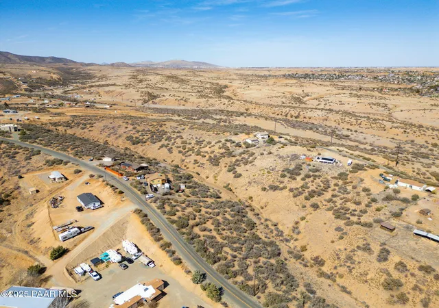 Photo 4 of Land for sale at 11380 E Kachina Pl, Dewey, AZ 86327 | MLS# 1085680 | Listing updated on 2026-10-16