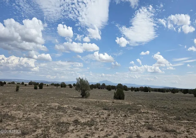 Photo 4 of House for sale at 64 Antelope Run, Ash Fork, AZ 86320 | MLS# 1085690 | Listing updated on 2026-10-14
