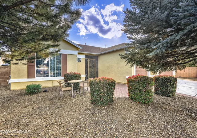 Single family home for sale at 7719 E Gentle Winds Rd, Prescott Valley, AZ 86315 | MLS# 1085703