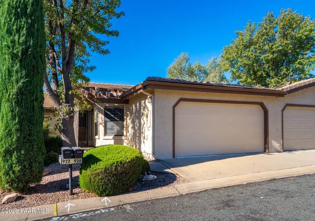 Photo 1 of Townhouse for sale at 928 N Rolling Green Rd, Dewey, AZ 86327 | MLS# 1085823 | Listing updated on 2026-10-22
