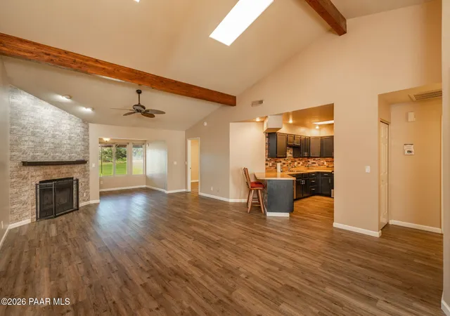 Photo 2 of Townhouse for sale at 928 N Rolling Green Rd, Dewey, AZ 86327 | MLS# 1085823 | Listing updated on 2026-10-22