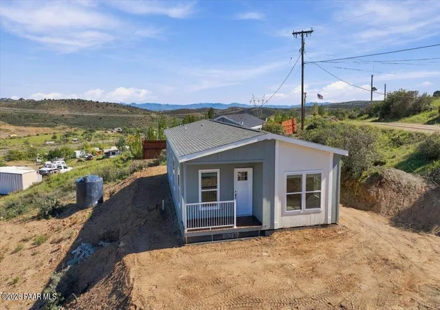 Photo 1 of Manufactured home for sale at 13430 E Summit Ave, Mayer, AZ 86333 | MLS# 1085780 | Listing updated on 2026-10-25