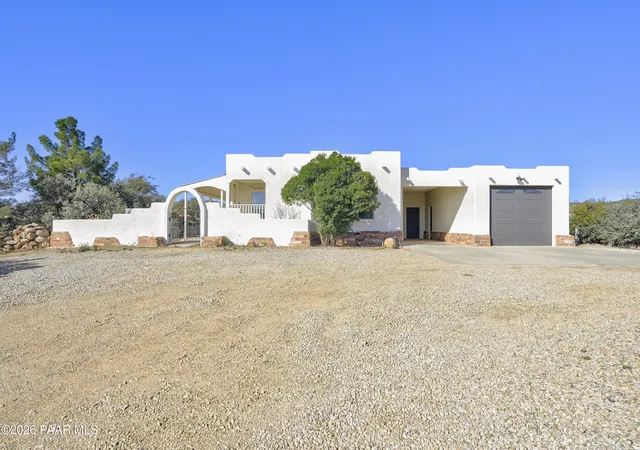 Manufactured home for sale at 680 N Yarber Wash Rd, Dewey, AZ 86327 | MLS# 1085715