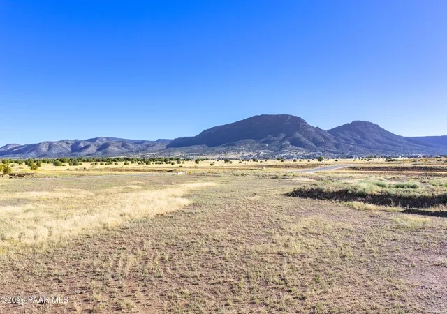 Photo 3 of Land for sale at 8905 N Cannonball Ct, Prescott Valley, AZ 86315 | MLS# 1085743 | Listing updated on 2026-10-23