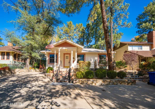 Photo 3 of Single family home for sale at 930 Apache Dr, Prescott, AZ 86303 | MLS# 1085971 | Listing updated on 2026-10-28