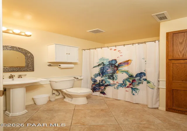 Photo 4 of Townhouse for sale at 955 N Rolling Green Rd, Dewey, AZ 86327 | MLS# 1085777 | Listing updated on 2026-10-20