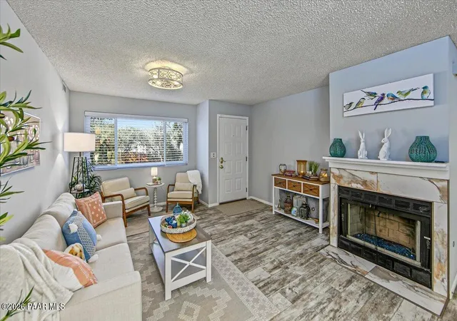 Listing Photo 3 - Condo for sale in building located at 2140 Mission Wy, Prescott, AZ 86301 - Unit #1B
