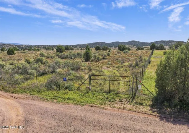 Land for sale at 1425 W Shadow Ridge Rd, Chino Valley, AZ 86323 | MLS# 1086020