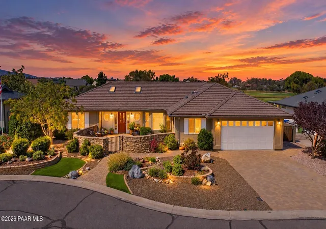 Photo 1 of Single family home for sale at 1930 E Golf View Ln, Prescott, AZ 86301 | MLS# 1085844 | Listing updated on 2026-10-29