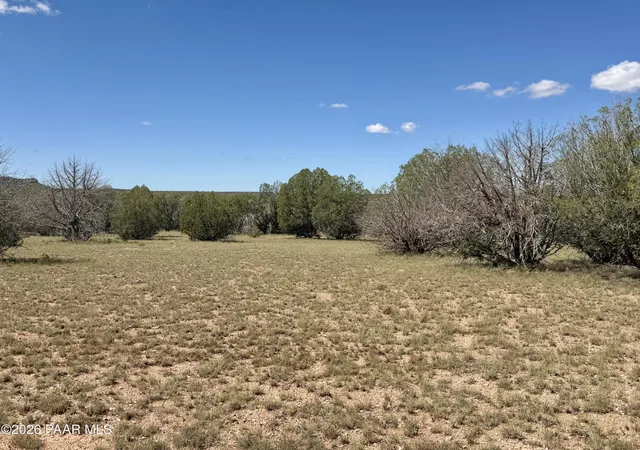 Photo 1 of Land for sale at 79n W Arrowhead Trl, Ash Fork, AZ 86320 | MLS# 1085853 | Listing updated on 2026-10-22