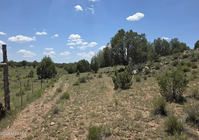 Photo 2 of House for sale at 690 Westwood Ranch, Ash Fork, AZ 86320 | MLS# 1085892 | Listing updated on 2026-10-22