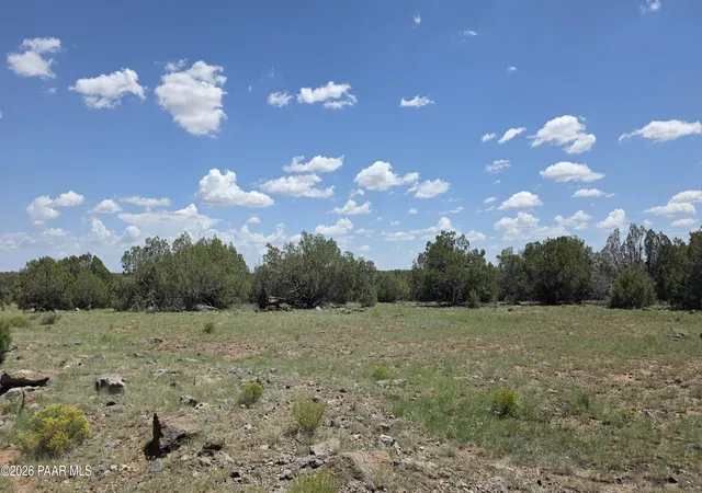 Photo 3 of House for sale at 690 Westwood Ranch, Ash Fork, AZ 86320 | MLS# 1085892 | Listing updated on 2026-10-22