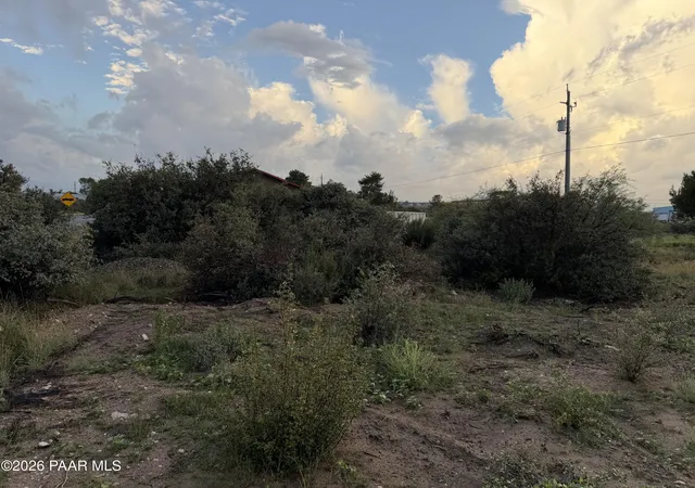 Photo 4 of Land for sale at 16220 S Black Mountain Rd, Mayer, AZ 86333 | MLS# 1085974 | Listing updated on 2026-10-28