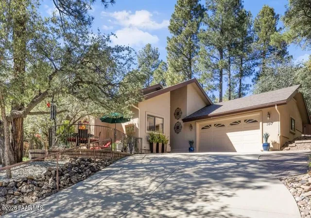 Single family home for sale at 380 Laureleaf Dr, Prescott, AZ 86303 | MLS# 1086019