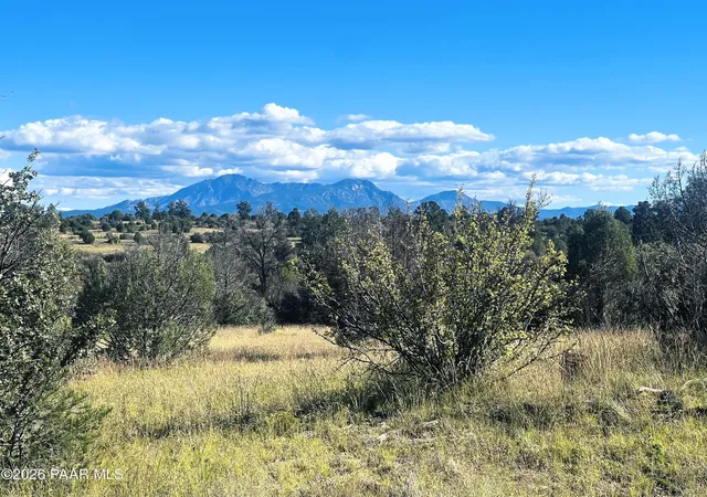 Land for sale at 000 N Las Vegas Rd, Prescott, AZ 86305 | MLS# 1086009