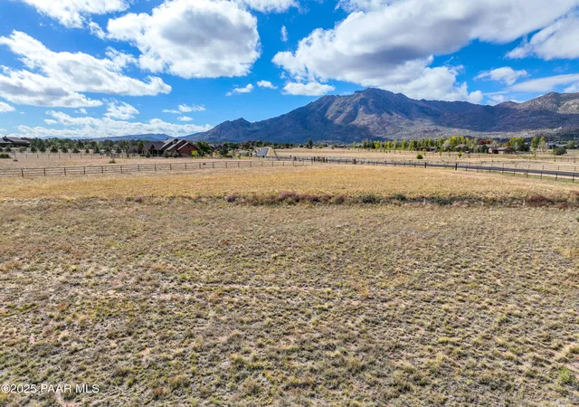 Photo 3 of Sale Pending at 9875 N Equine Rd, Prescott, AZ 86305 | MLS# 1086015 | Listing updated on 2026-10-29