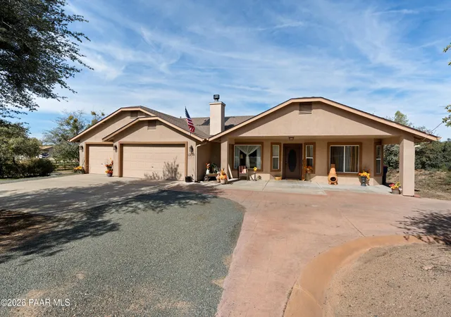 Photo 1 of Single family home for sale at 1250 W Mcintosh Dr, Prescott, AZ 86305 | MLS# 1086067 | Listing updated on 2026-10-30
