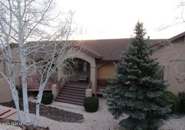 Photo 2 of Single family home for sale at 2249 Lakewood Dr, Prescott, AZ 86301 | MLS# 1086072 | Listing updated on 2026-10-30