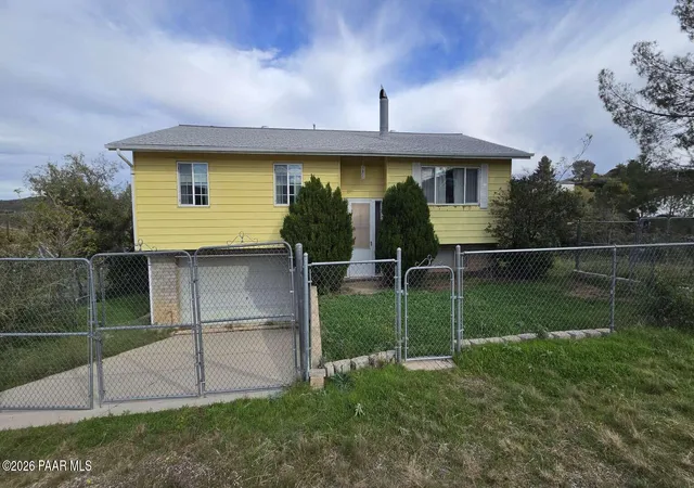 Single family home for sale at 10231 S Fir St, Mayer, AZ 86333 | MLS# 1086073