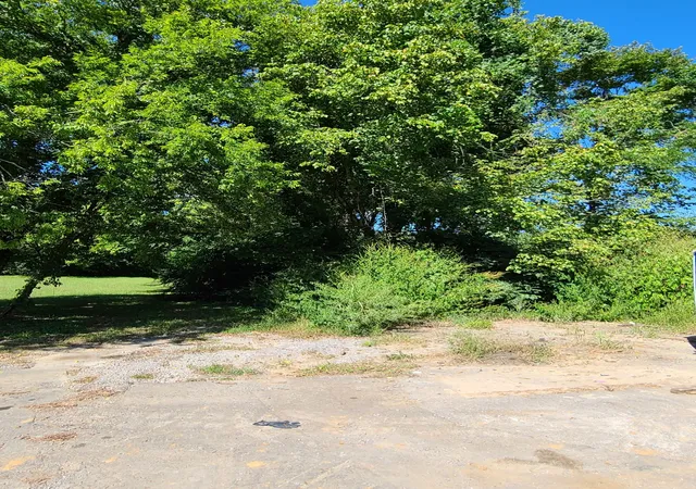 2nd image of 3905 Lunn Dr, Nashville, TN 37218 | MLS# 2346401
