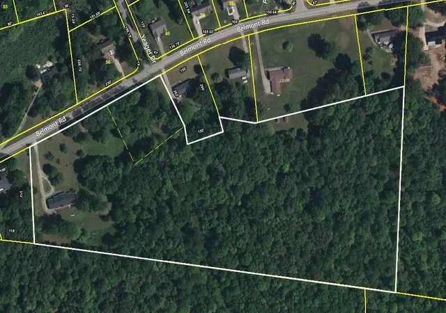 Photo 1 of Sale Pending at 300 Belmont Rd, Clarksville, TN 37040 | MLS# 2390821 | Listing updated on 2025-02-27