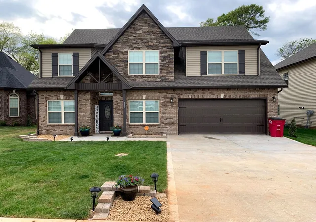 Photo 1 of Sale Pending at 180 Kildeer Dr Se, Clarksville, TN 37040 | MLS# 2401750 | Listing updated on 2026-05-27