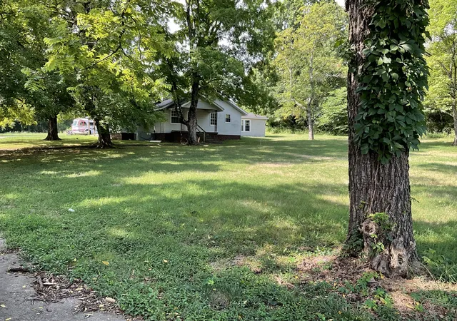 Photo 1 of Sale Pending at 1940 E Division St, Mount Juliet, TN 37122 | MLS# 2411284 | Listing updated on 2024-11-18