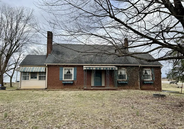 Photo 1 of Single family home for sale at 4360 Hwy 431 N, Springfield, TN 37172 | MLS# 2481705 | Listing updated on 2026-06-30