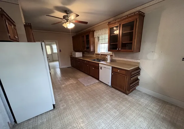 Photo 4 of Single family home for sale at 4360 Hwy 431 N, Springfield, TN 37172 | MLS# 2481705 | Listing updated on 2026-06-30