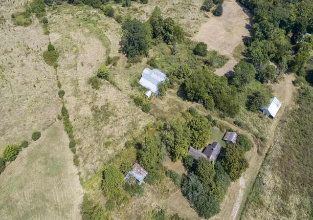Photo 1 of Sale Pending at 2762 Critz Ln, Thompsons Station, TN 37179 | MLS# 2485060 | Listing updated on 2024-08-02