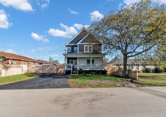 2nd image of 110 Ten Throw Dr, Lebanon, TN 37087 | MLS# 3057064