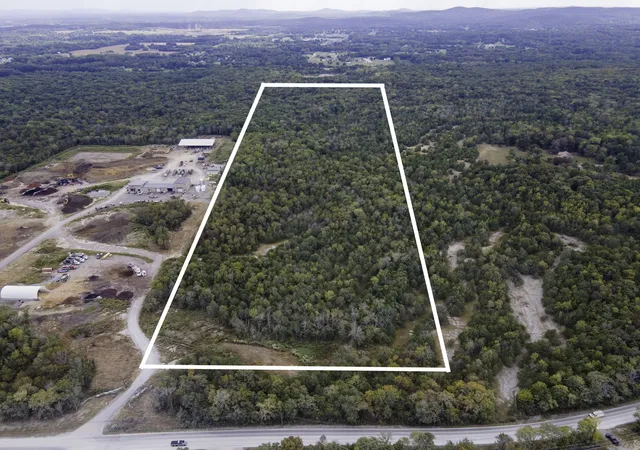 Photo 1 of Land for sale at 5925 Burnt Knob Rd, Murfreesboro, TN 37129 | MLS# 2573897 | Listing updated on 2023-12-20