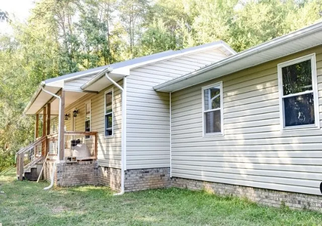 Photo 2 of Sale Pending at 197 Roberts Ln, Jasper, TN 37347 | MLS# 2577577 | Listing updated on 2024-02-08