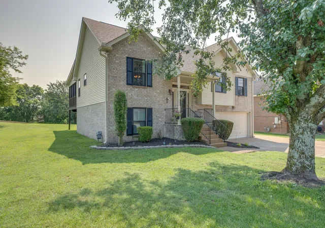 1st image of 5337 Roxborough Pass, Hermitage, TN 37076 | MLS# 2808370