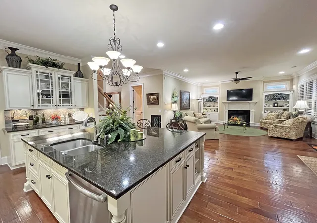 Photo 2 of Single family home for sale at 1652 Kelvington Blvd, Gallatin, TN 37066 | MLS# 3320137 | Listing updated on 2026-10-29