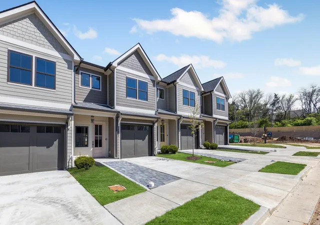 Photo 2 of Townhouse for sale at 1101 Noble Loop #1, Nashville, TN 37211 | MLS# 3593689 | Listing updated on 2026-10-06