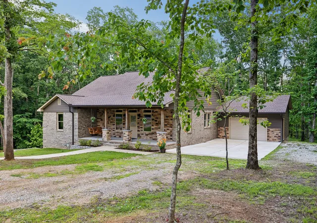 1st image of 211 Woodmere Dr, Hohenwald, TN 38462 | MLS# 2620052