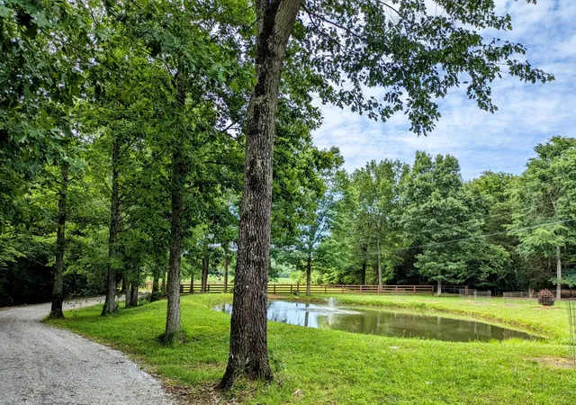 Photo 1 of Single family home for sale at 3425 Hopkins Bridge Rd, Unionville, TN 37180 | MLS# 2816592 | Listing updated on 2025-09-29